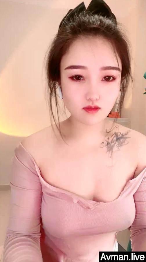 STP29694 甜美大奶子新人美女~不一样的感觉，撩下衣服露奶子，白皙美腿张开，揉搓骚穴翘起美臀